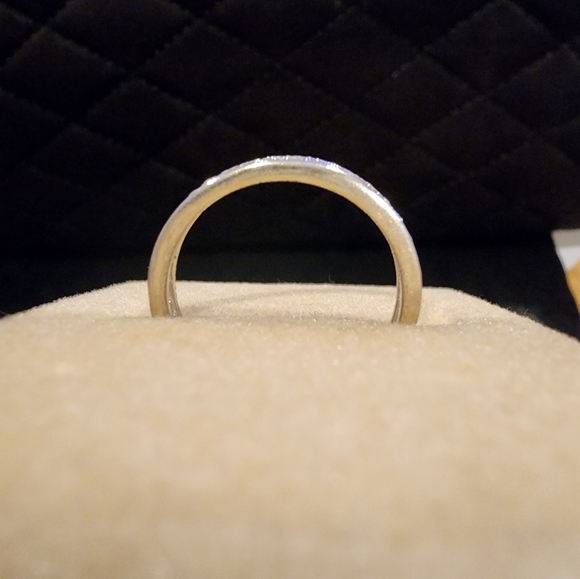 Stunning 6.48 TCW Oval CZ Zirconia Halo Bridal Set in Platinum - Picture 8 of 12